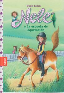 Nele y la escuela de equitación.